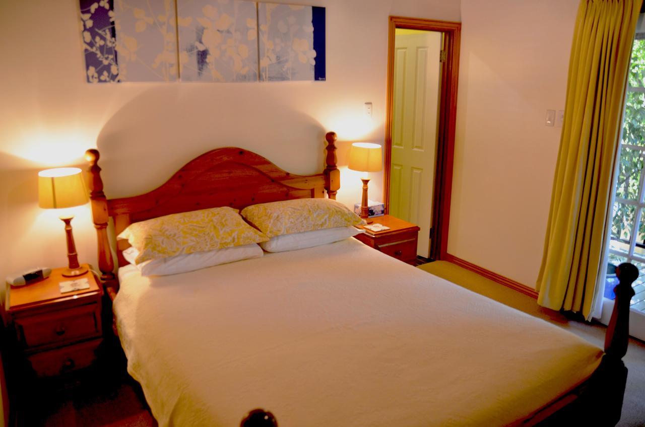 Rosemoore Bed & Breakfast เพิร์ท ภายนอก รูปภาพ